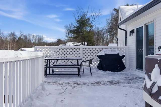 $689,000 | 332 Stetson Road, Lewiston, ME 04240