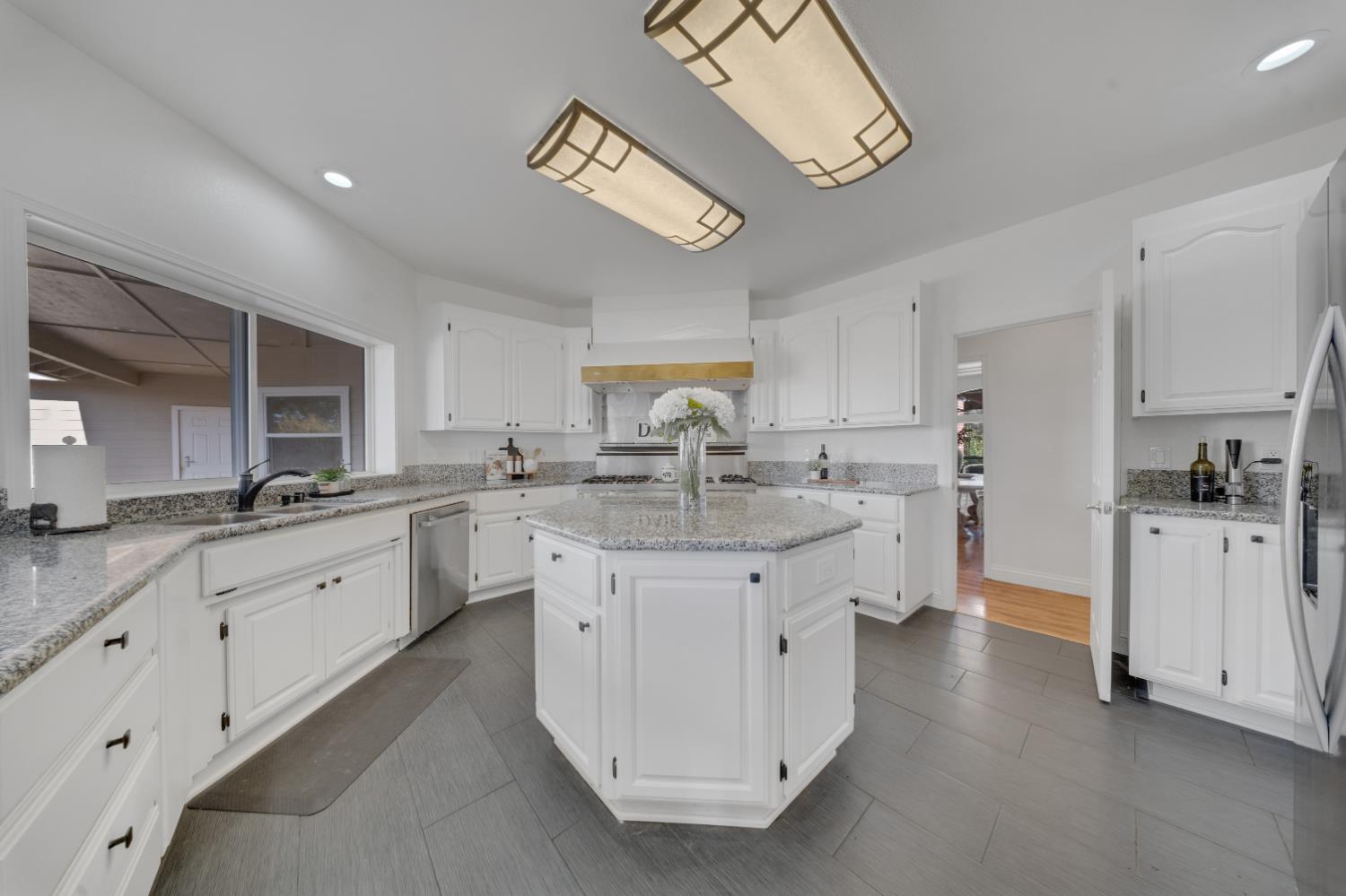 5875 Sycamore Hill Road Newcastle, CA 95658 - Photo 17 of 78 Gallery Image 17