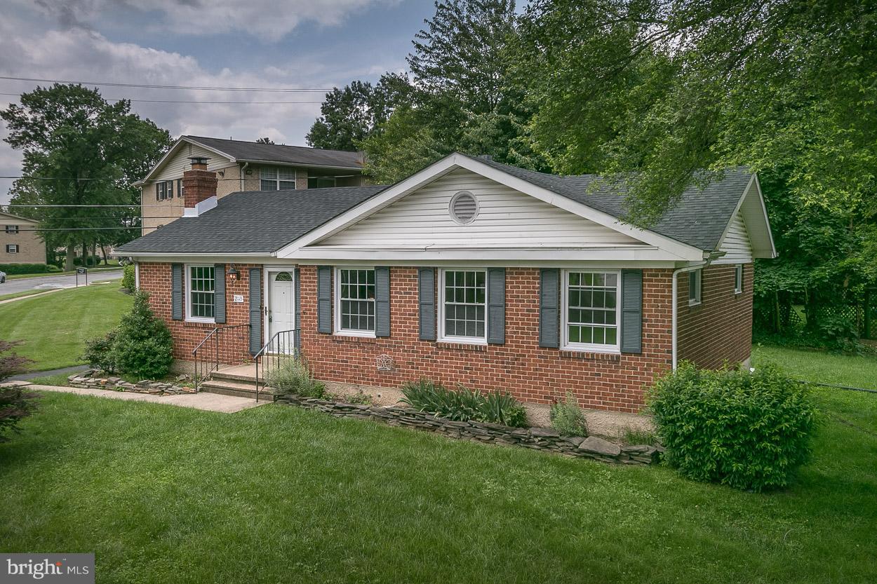 2113 Cider Mill Road Baltimore, MD 21234 - Photo 2 of 30 Exterior (Front)