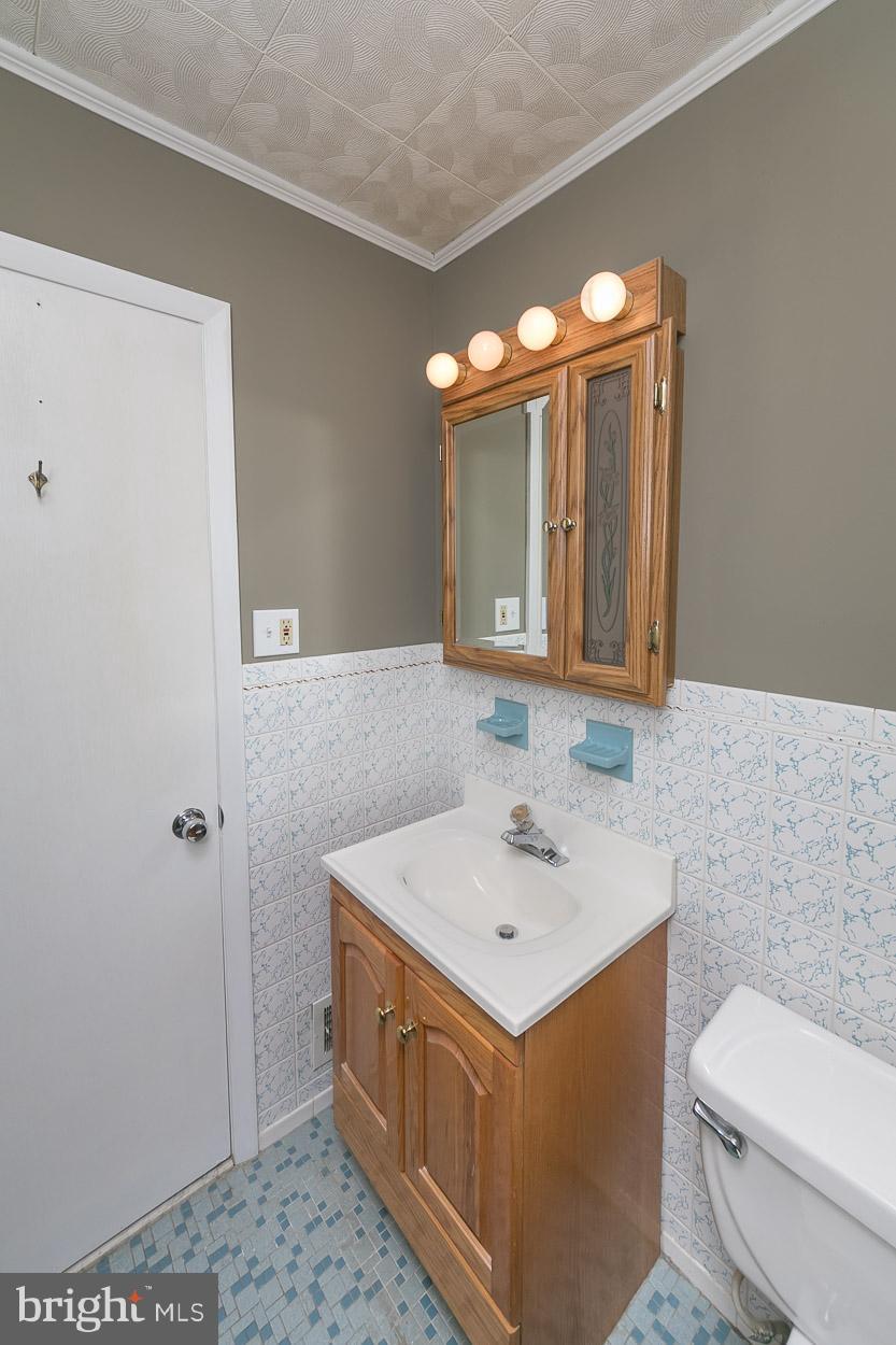 2113 Cider Mill Road Baltimore, MD 21234 - Photo 16 of 30 Bath (Master)