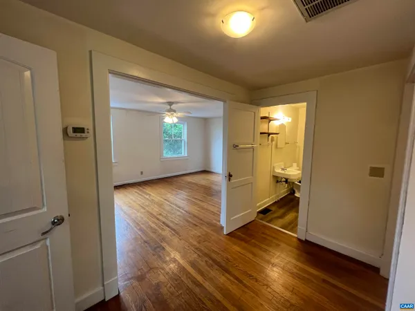 $1,295 | 1302 Crozet Avenue, Crozet, VA 22932