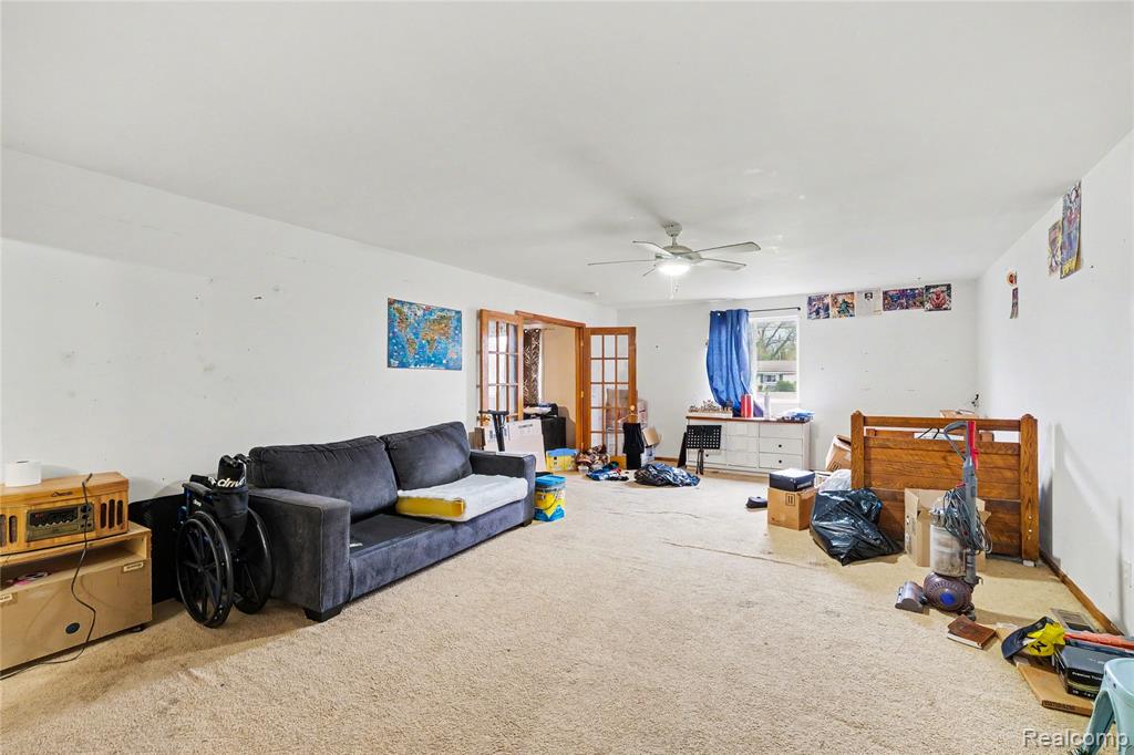 4449 Crosby Road Flint, MI 48506 - Photo 4 of 26 Gallery Image 4