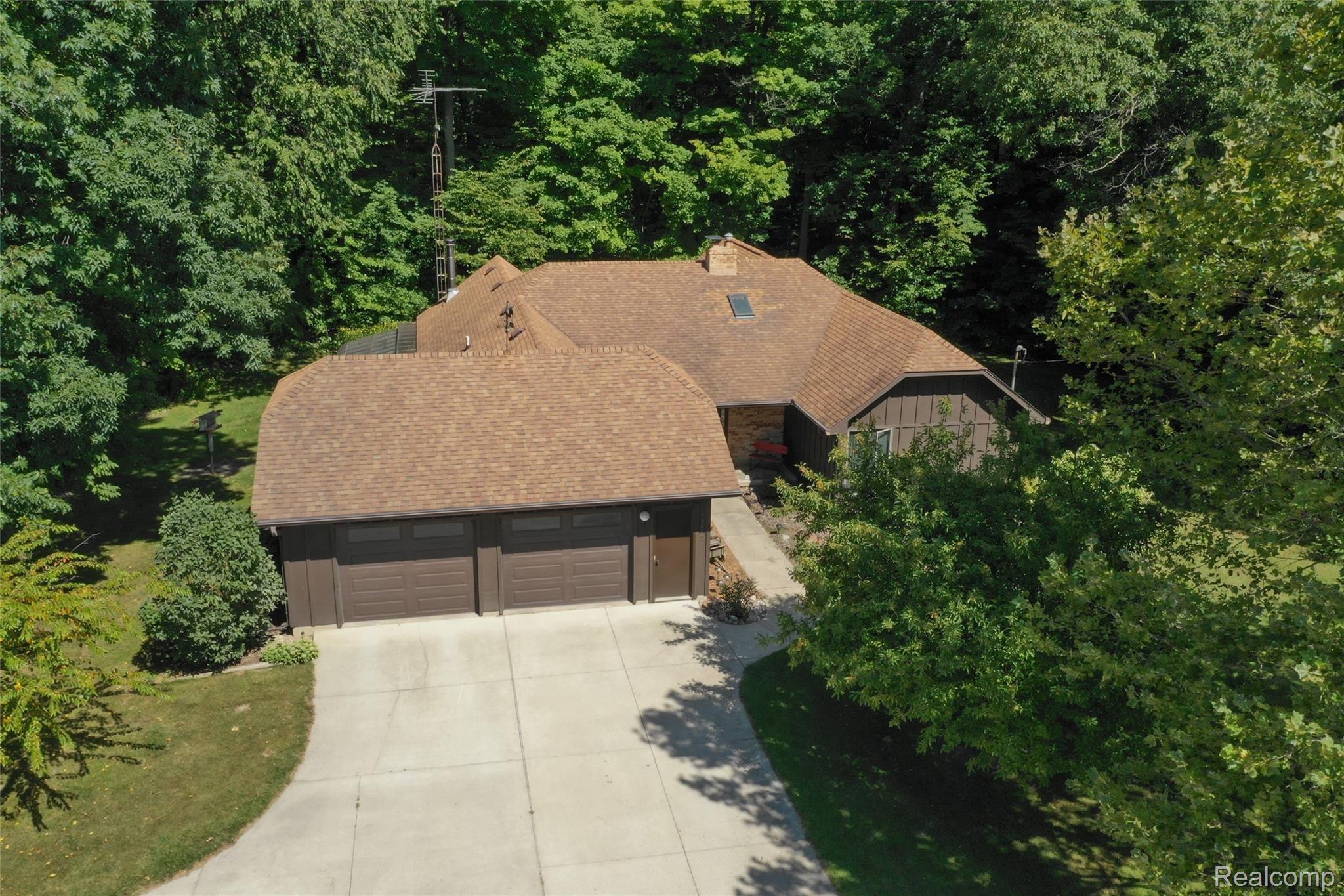 10443 Hill Road Goodrich, MI 48438 - Photo 2 of 85 drone-14.JPG