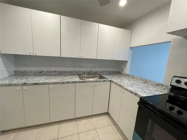 $1,800 | 1817 South Ocean Drive, Unit 226, Hallandale Beach, FL 33009