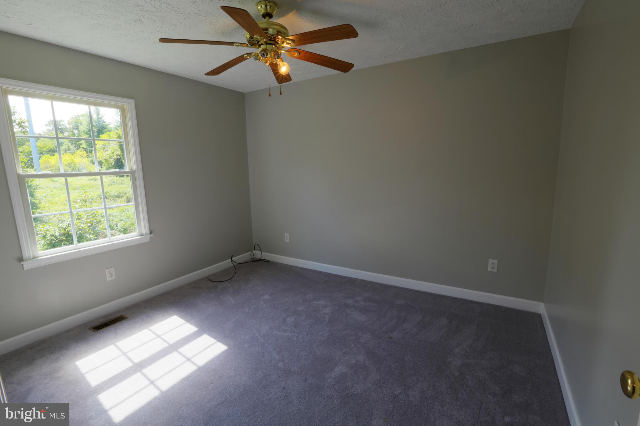 16108 Waterloo Road Amissville, VA 20106 - Photo 11 of 24 Bedroom