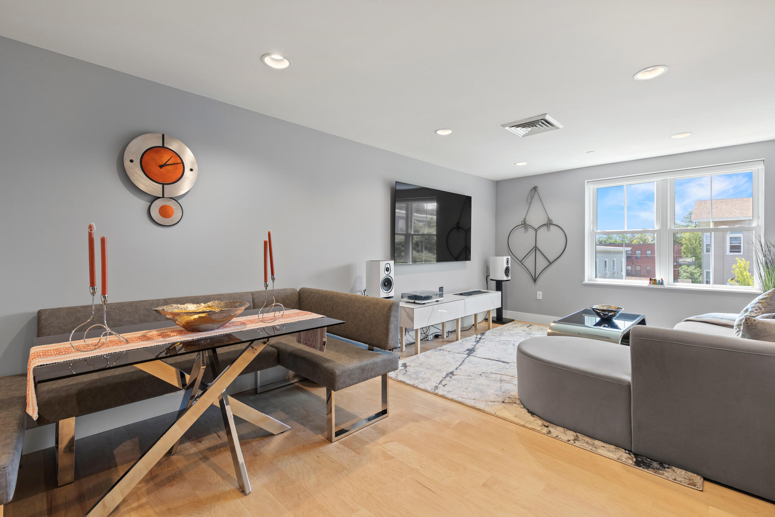 25 High Street, Unit 402 Portland, ME 04101 - Photo 8 of 35 25 high street portland08