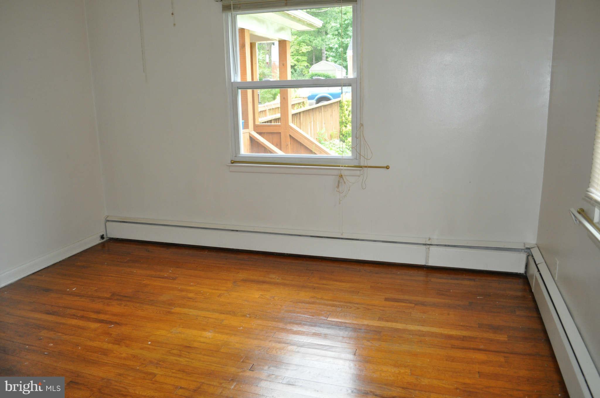 1016 Kingston Road Baltimore, MD 21208 - Photo 6 of 22 Bedroom