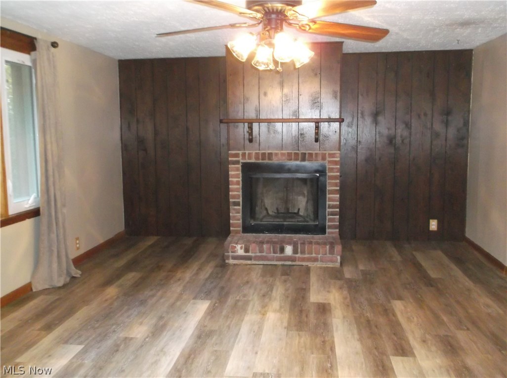 16965 Anderson Road Kimbolton, OH 43749 - Photo 13 of 35 Living Room