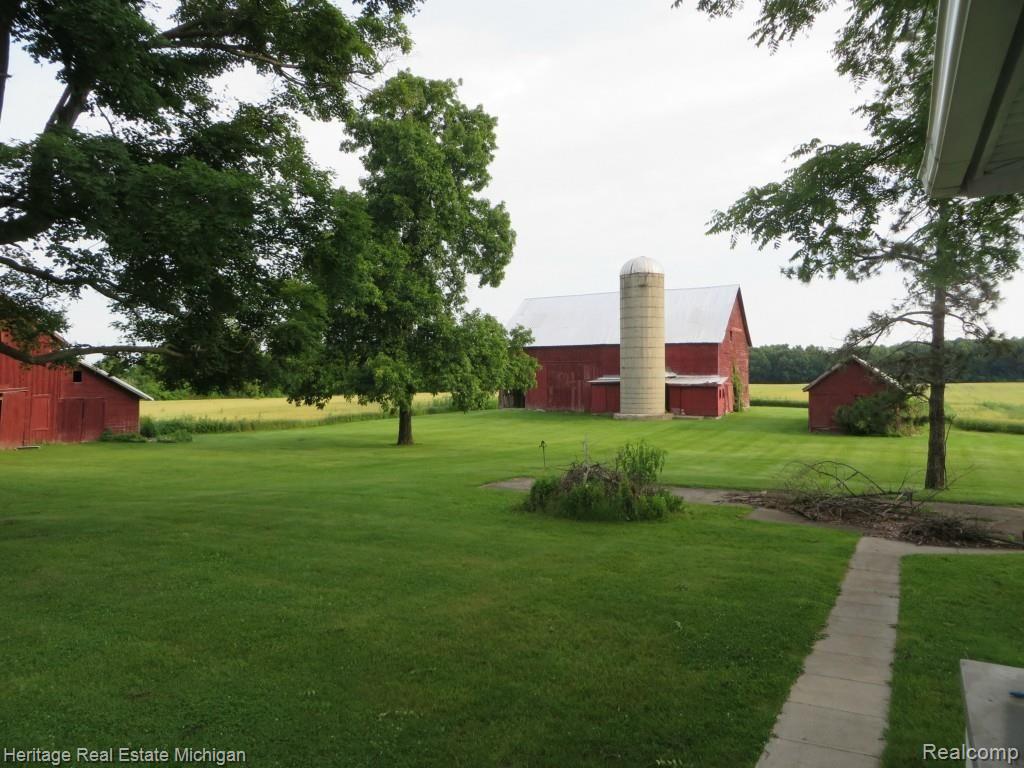 10413 Beard Road Byron, MI 48418 - Photo 15 of 17 IMG_3490.jpg