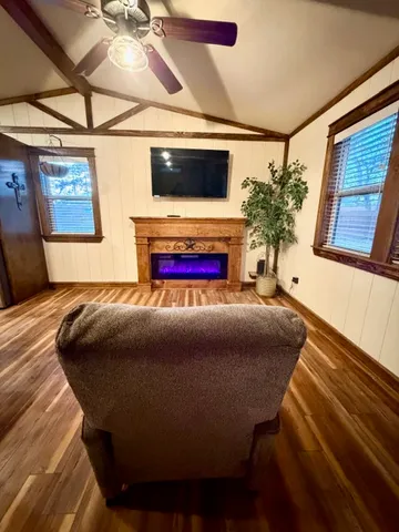 $1,550 | 520 Leisure Lane, Unit B, Cedar Creek, TX 78612