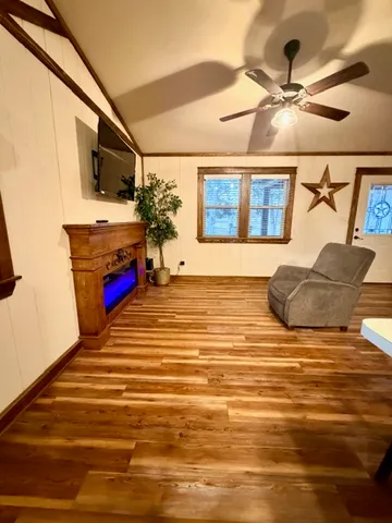 $1,550 | 520 Leisure Lane, Unit B, Cedar Creek, TX 78612