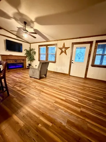 $1,550 | 520 Leisure Lane, Unit B, Cedar Creek, TX 78612