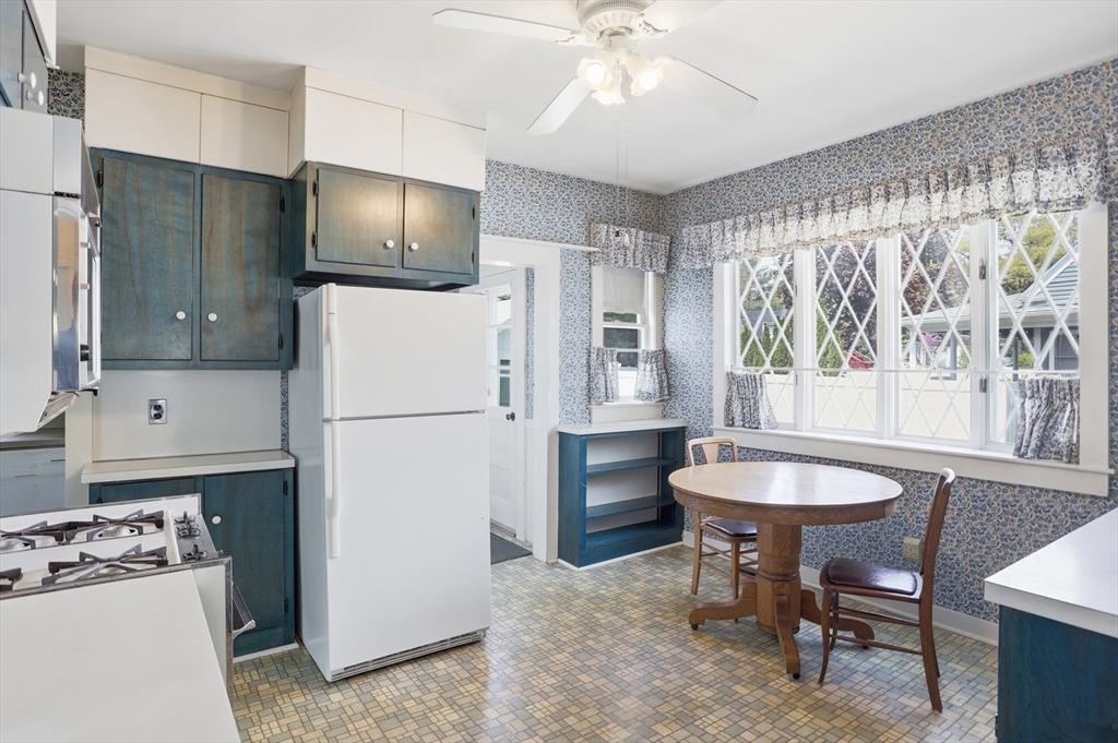 38 Brookside Road Westford, MA 01886 - Photo 11 of 33 Gallery Image 11