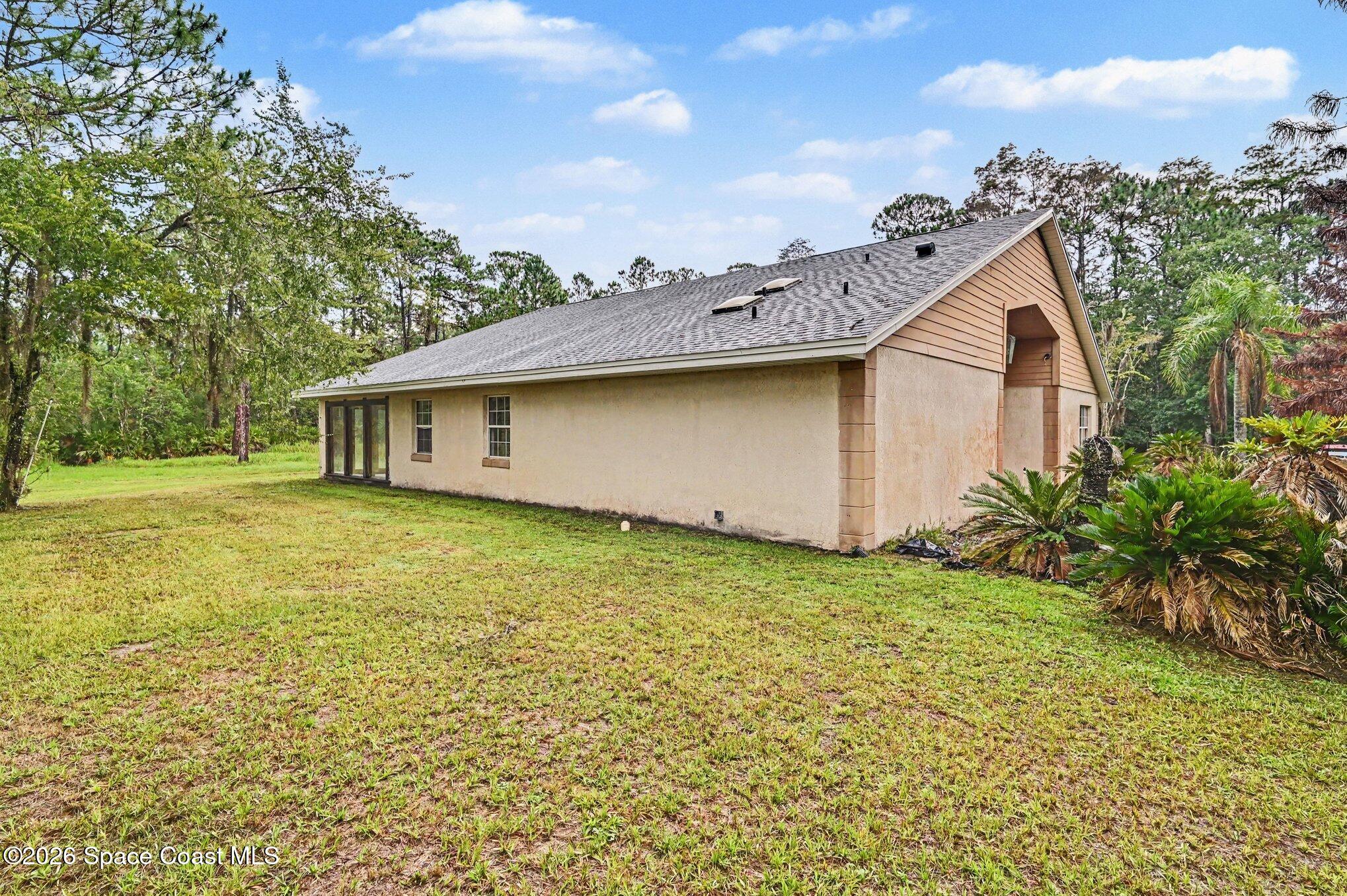 1235 Marsh Fern Road Mims, FL 32754 - Photo 36 of 40 034_file_9746