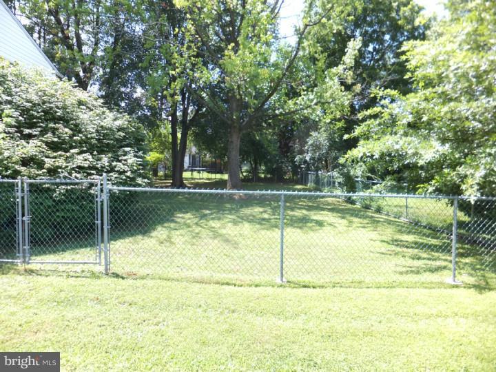 1406 Foster Road Warminster, PA 18974 - Photo 3 of 17 Gallery Image 3