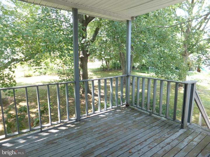 1406 Foster Road Warminster, PA 18974 - Photo 8 of 17 Gallery Image 8