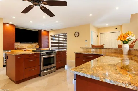 $699,999 | 11737 Quail Village Way, Naples, FL 34119