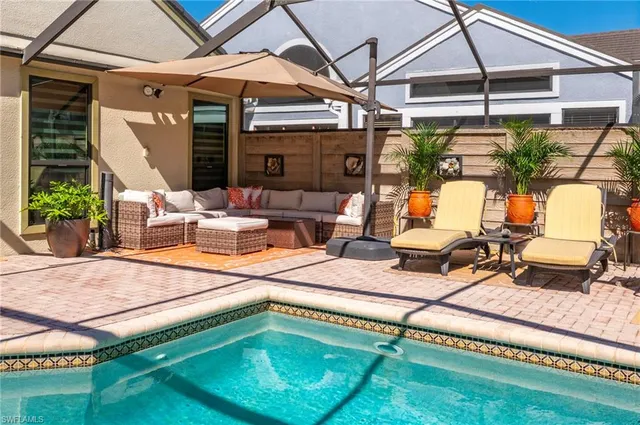 $699,999 | 11737 Quail Village Way, Naples, FL 34119