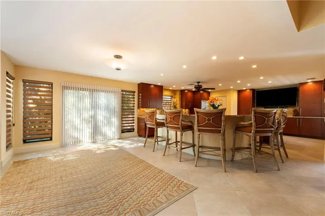 $699,999 | 11737 Quail Village Way, Naples, FL 34119