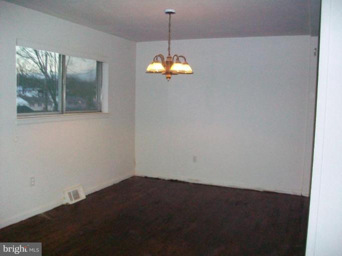 310 Bryanstone Road Reisterstown, MD 21136 - Photo 3 of 15 Dining Area