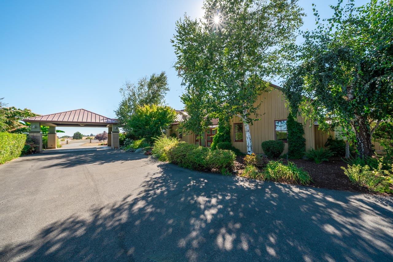 8290 Helmick Road Monmouth, OR 97361 - Photo 8 of 77 8290-Helmick-Rd-8