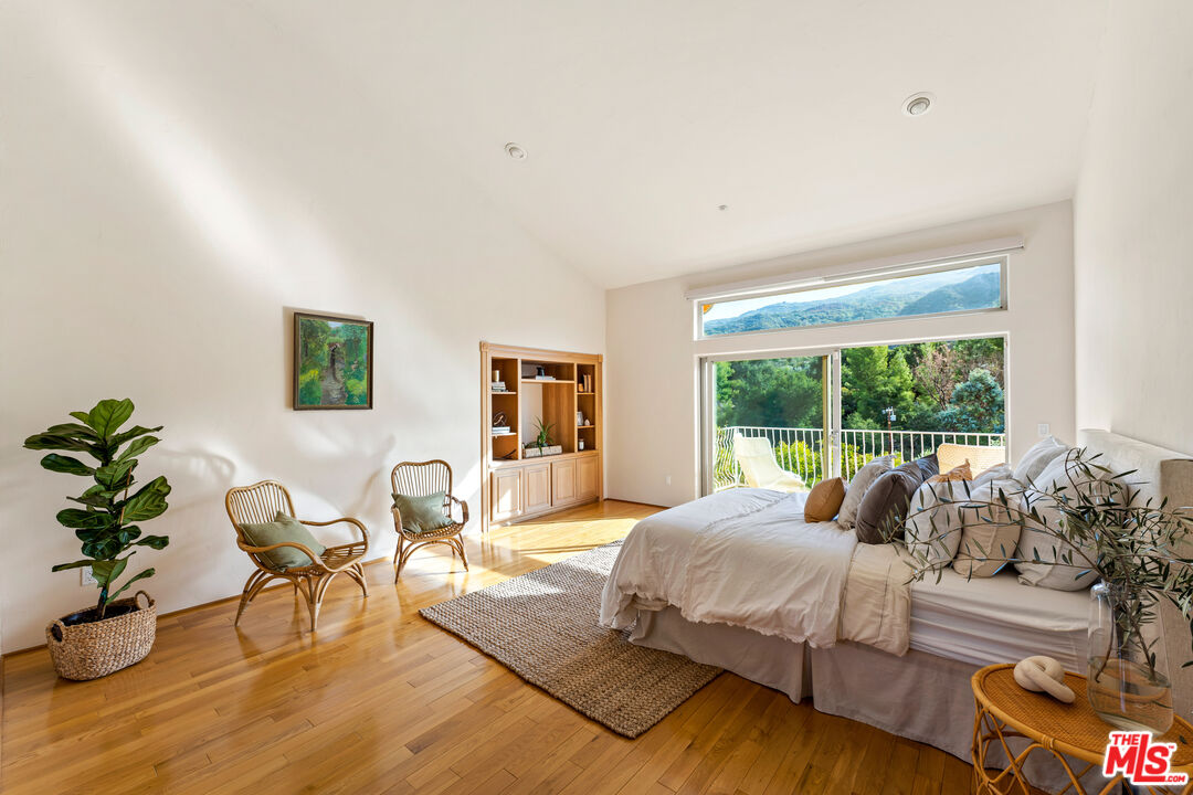 2175 Cold Canyon Road Calabasas, CA 91302 - Photo 18 of 35