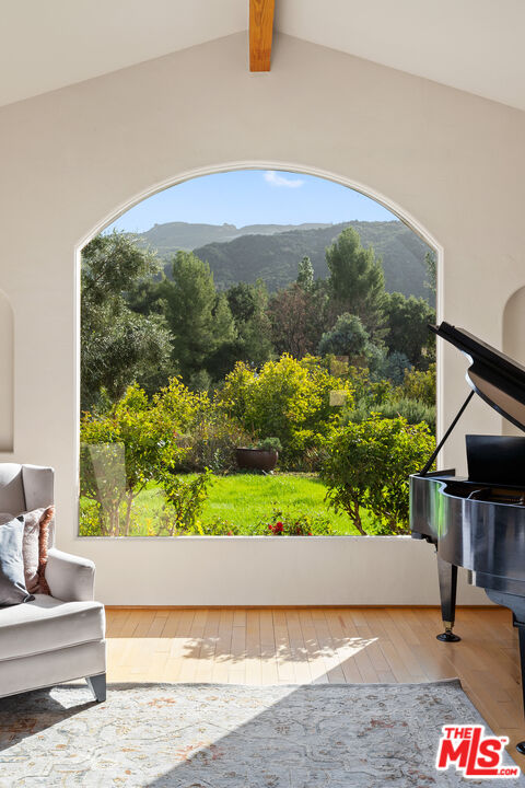 2175 Cold Canyon Road Calabasas, CA 91302 - Photo 8 of 35