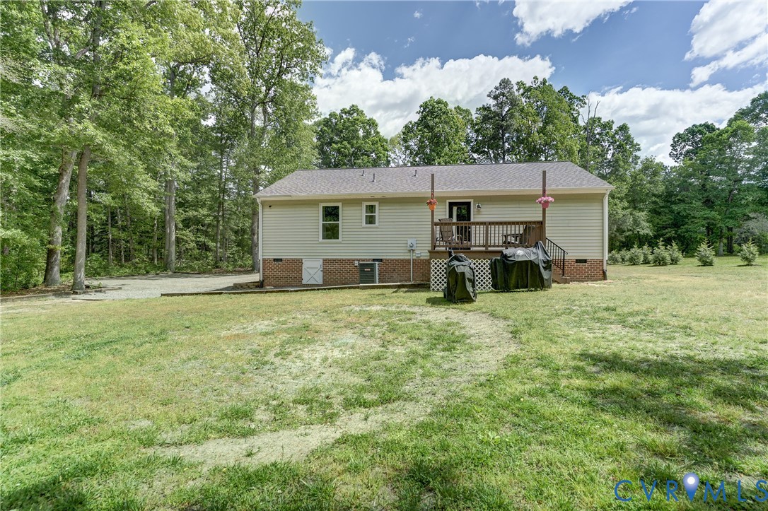 6716 Church Road Petersburg, VA 23803 - Photo 36 of 44 a house view with a garden space