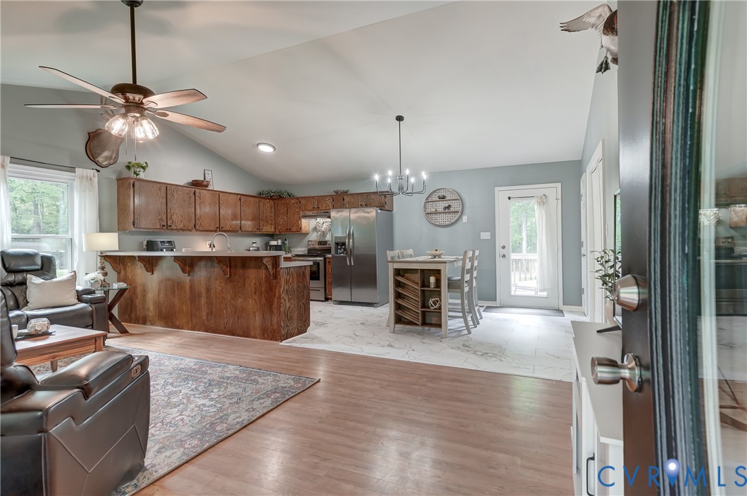 6716 Church Road Petersburg, VA 23803 - Photo 8 of 44 View of family room and kitchen from the front doo
