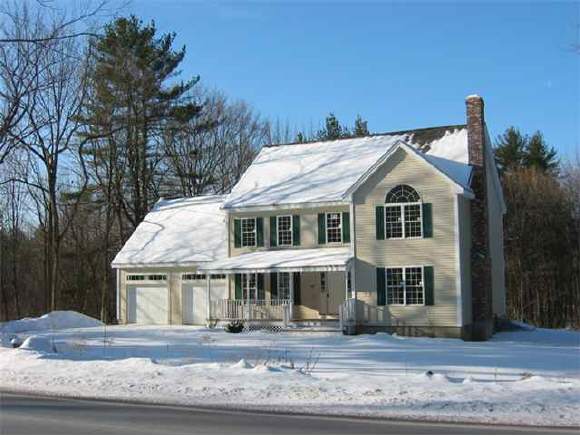 449 Mammoth Road Londonderry, NH 03053 - Photo 1 of 1