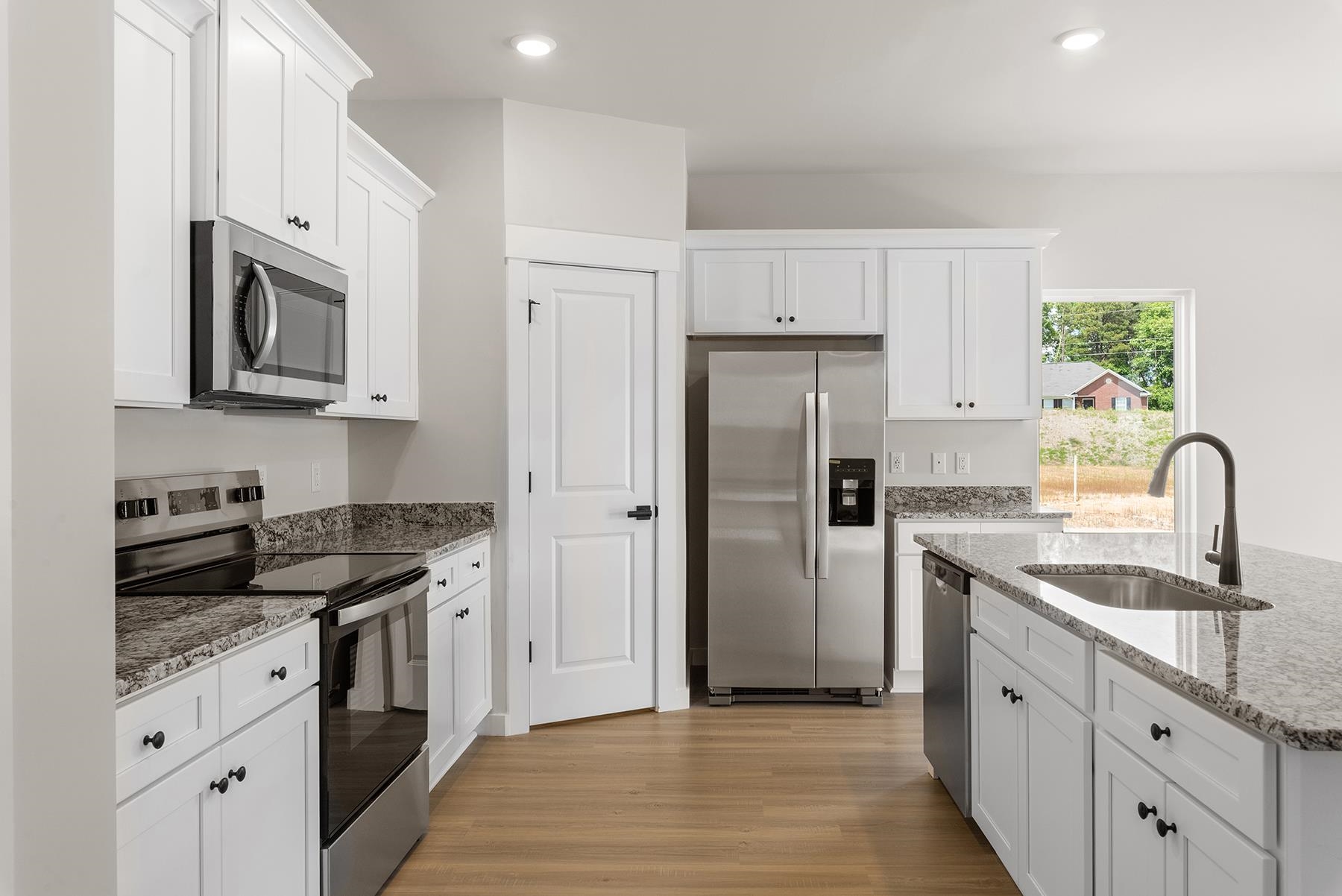 1237 Crested Iris Street Moore, SC 29369 - Photo 6 of 9