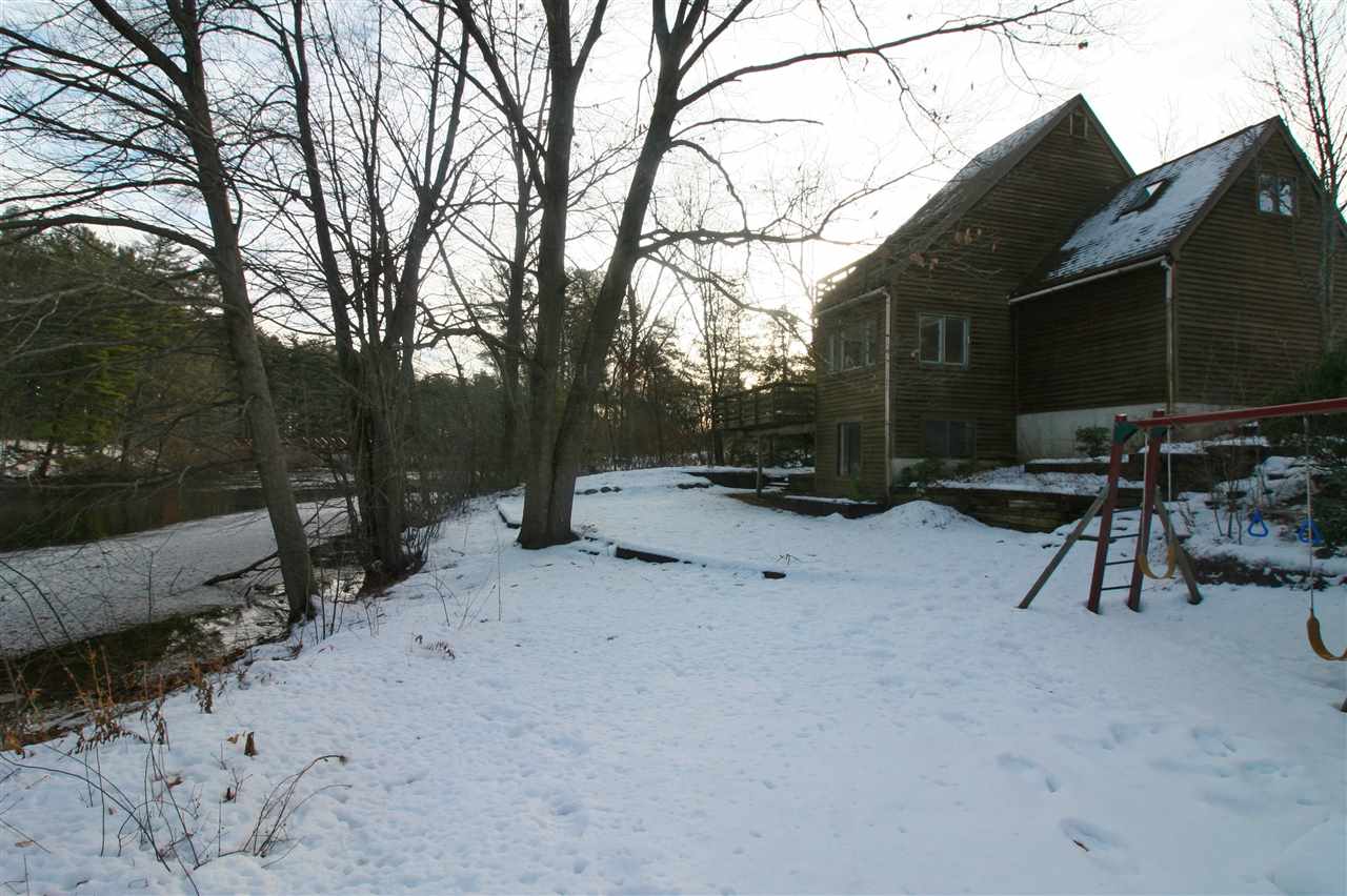 5 Riverside Drive Rochester, NH 03867 - Photo 2 of 31