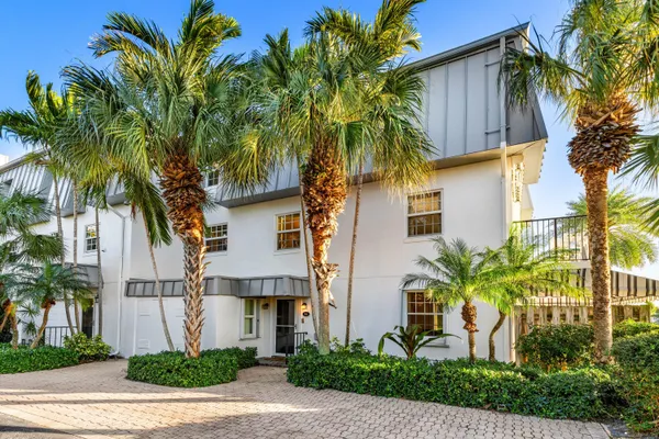 $1,365,000 | 2000 South Ocean Boulevard, Unit X1, Delray Beach, FL 33483