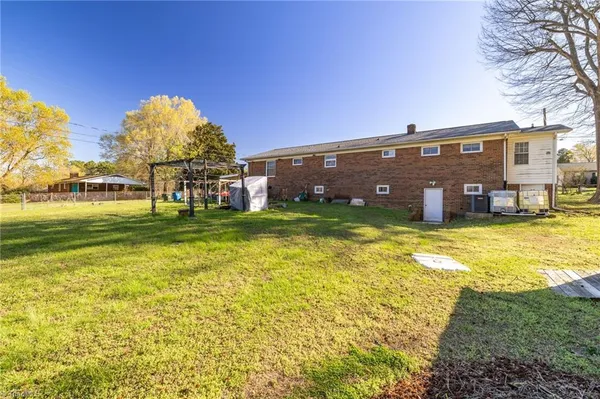 $300,000 | 4405 Knollwood Drive, Archdale, NC 27263