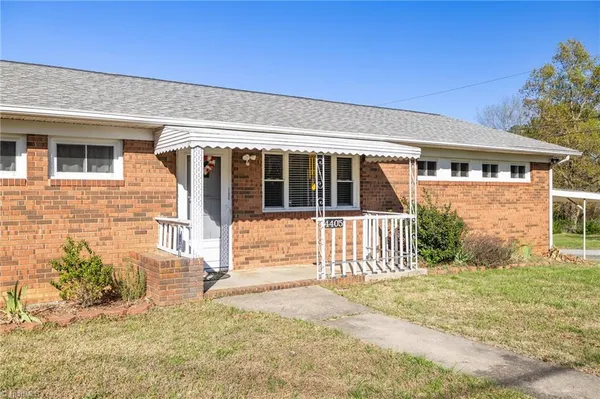 $300,000 | 4405 Knollwood Drive, Archdale, NC 27263