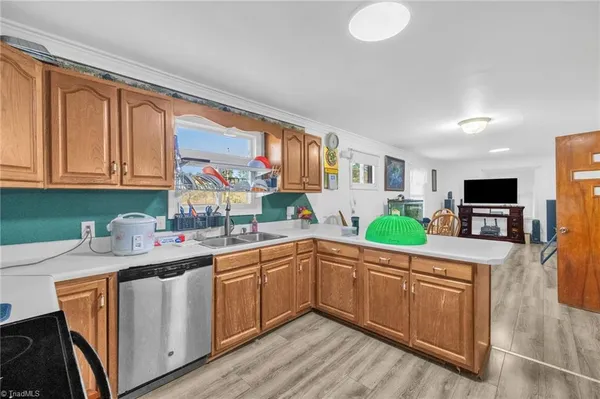 $300,000 | 4405 Knollwood Drive, Archdale, NC 27263