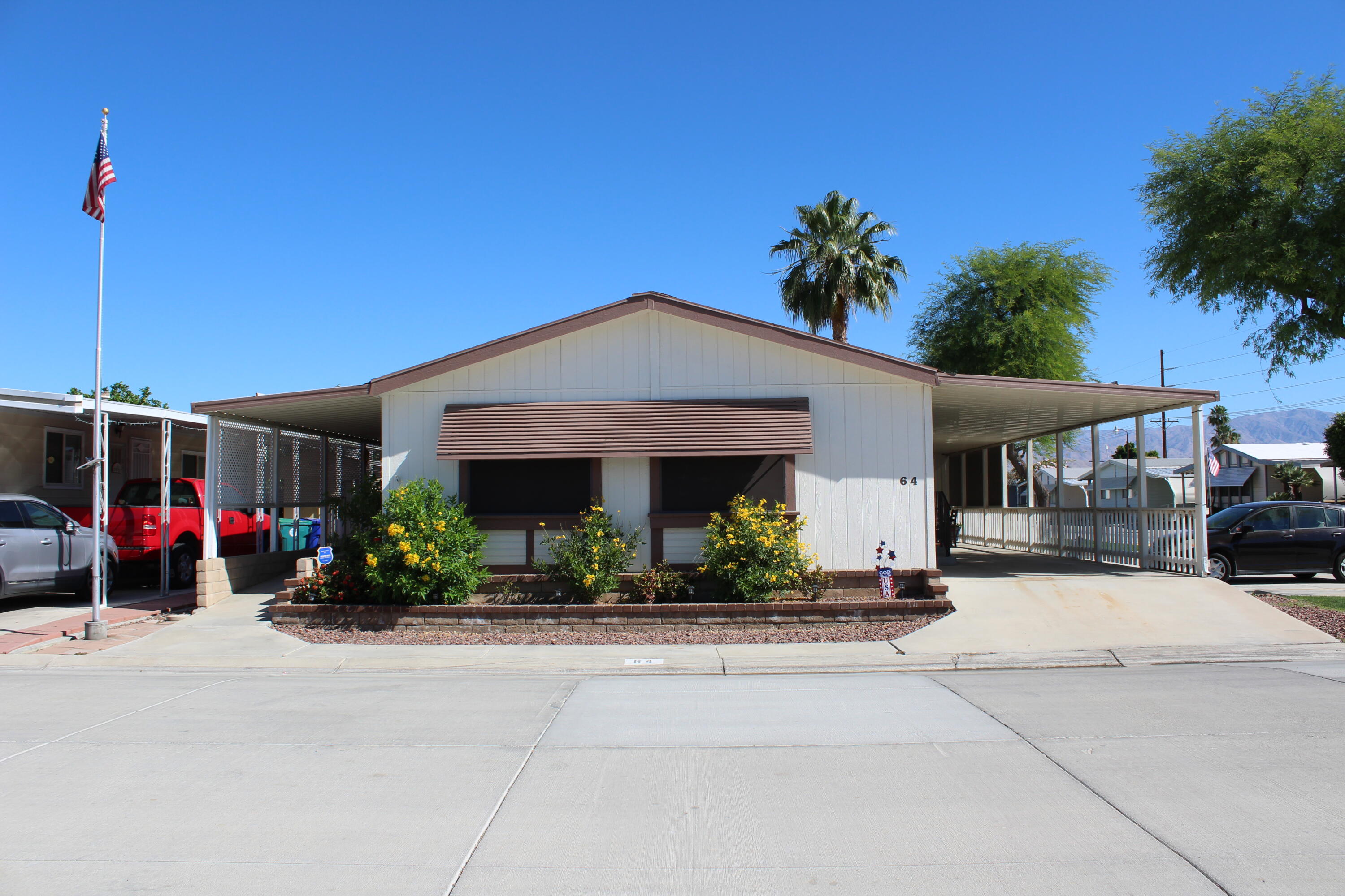 46618 Madison Street, Unit 64 Indio, CA 92201 - Photo 3 of 26 IMG_2443