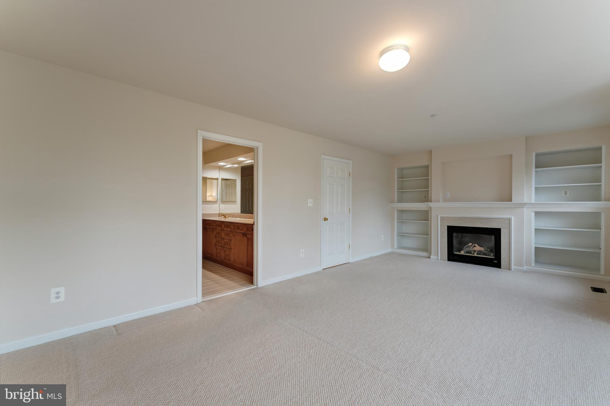 12121 Kinsley Place Reston, VA 20190 - Photo 19 of 45 Primary Bedroom with Two Walk-in Closets