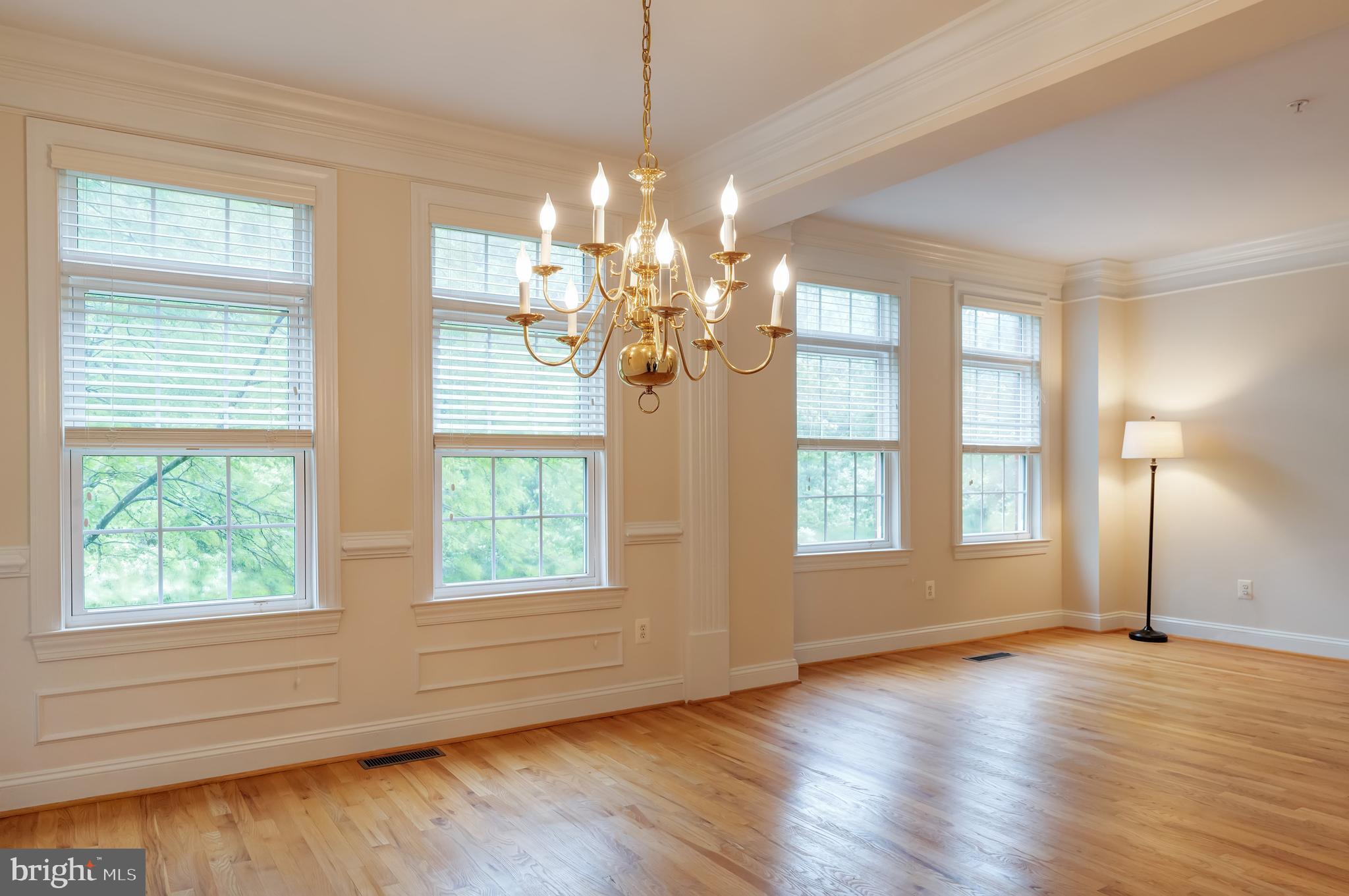 12121 Kinsley Place Reston, VA 20190 - Photo 6 of 45 Dining Room with Hardwood Floors