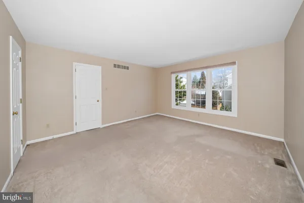$584,900 | 4 Sunrise Drive, Newark, DE 19711