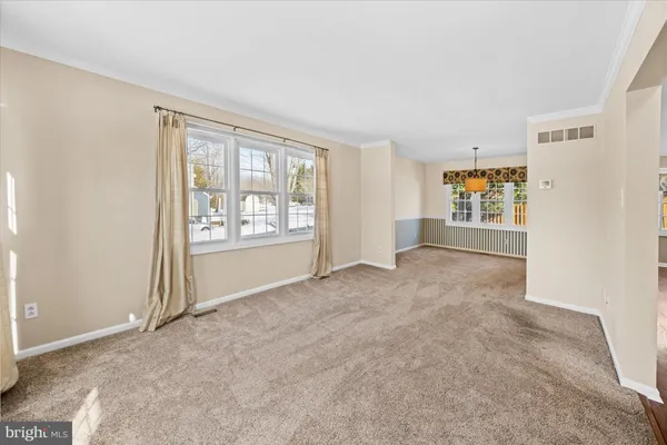 $584,900 | 4 Sunrise Drive, Newark, DE 19711
