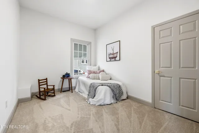 $309,900 | 2019 Nadine Street, Knoxville, TN 37917