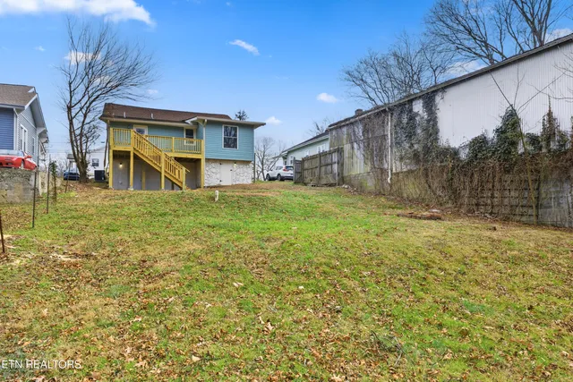 $309,900 | 2019 Nadine Street, Knoxville, TN 37917