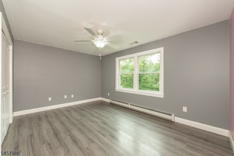 157 Halsey Road Newton, NJ 07860 - Photo 17 of 32 Gallery Image 17