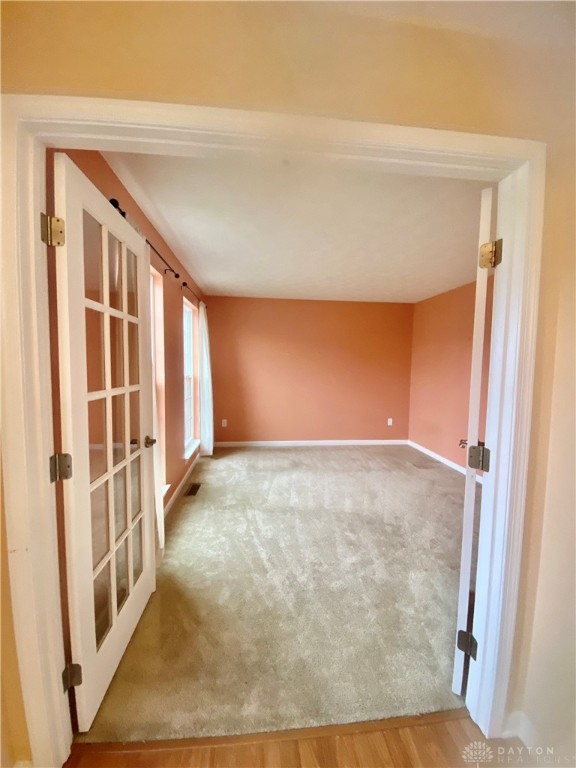 6846 Paragon Road Dayton, OH 45459 - Photo 6 of 35