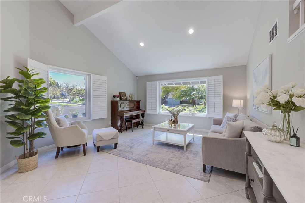 109 Meadowcreek Road Brea, CA 92821 - Photo 1 of 1 Light and bright living room!