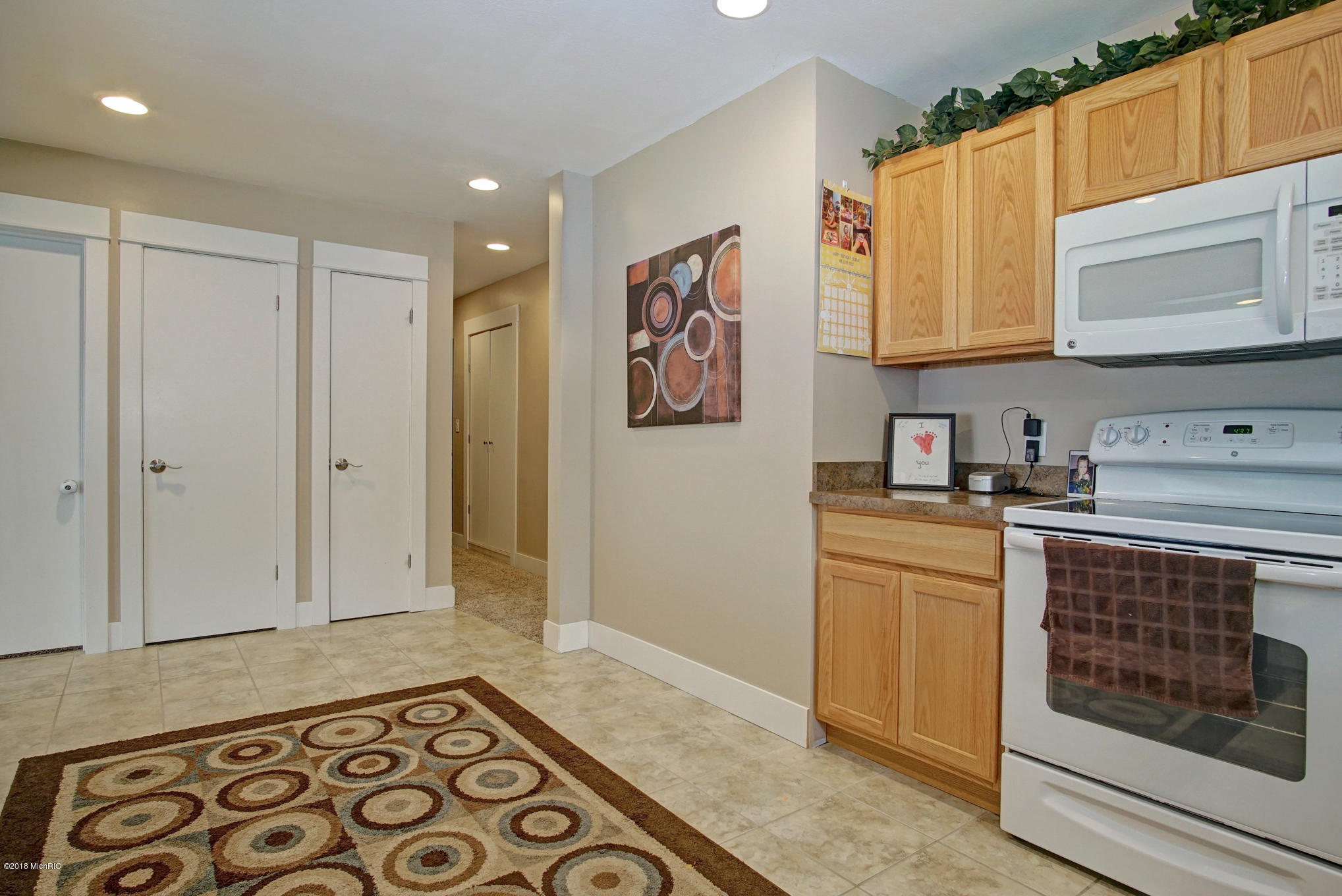 209 Williams Street Spring Lake, MI 49456 - Photo 11 of 38 DSC03619_20_21_22
