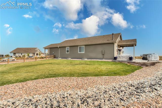 5800 Desert Inn Loop Elizabeth, CO 80107 - Photo 40 of 48 Gallery Image 40