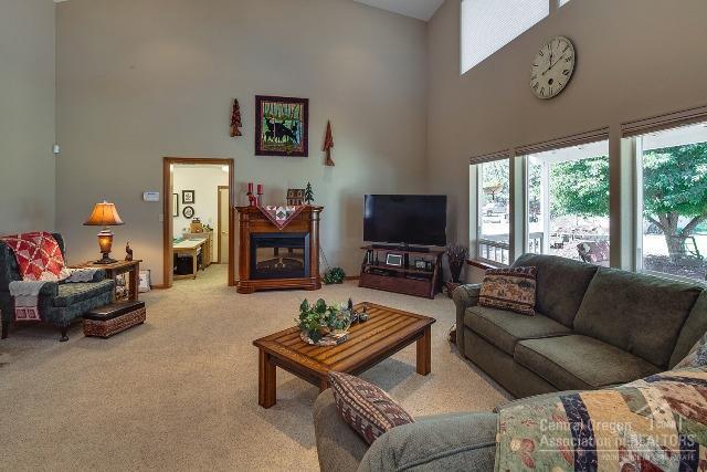 6394 Southwest Rose Street Culver, OR 97734 - Photo 6 of 25 Additional Photo