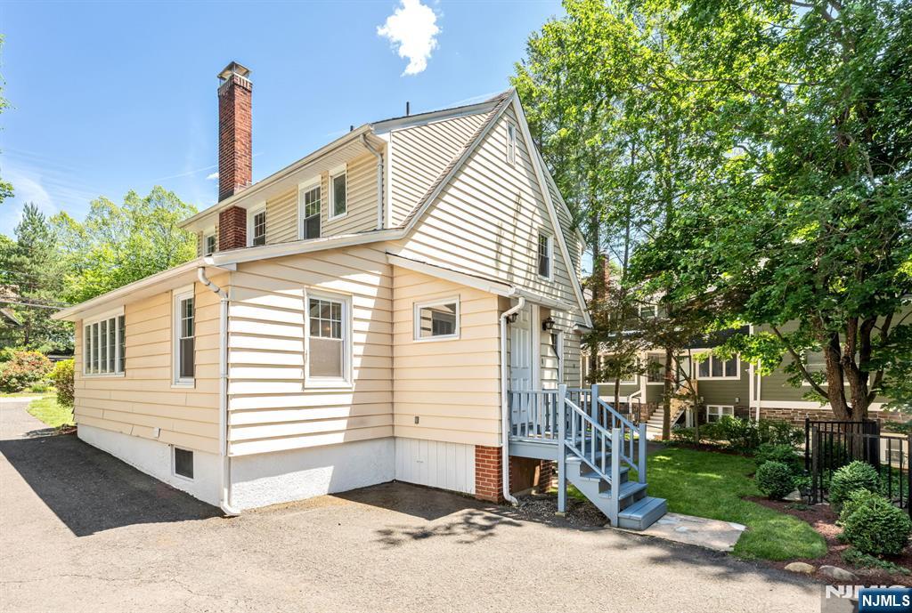552 Hillcrest Road Ridgewood, NJ 07450 - Photo 21 of 26